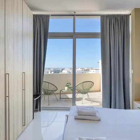 Msida Duplex Penthouse With Rooftop Terrace Lejlighed Msierah