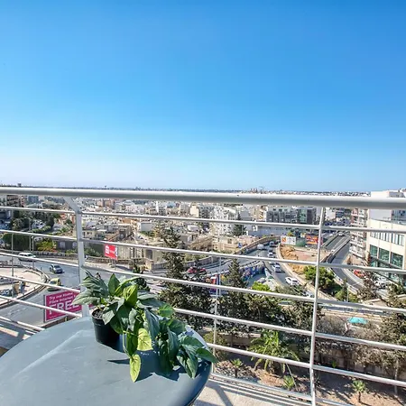 Апартаменты Msida Duplex Penthouse With Rooftop Terrace *